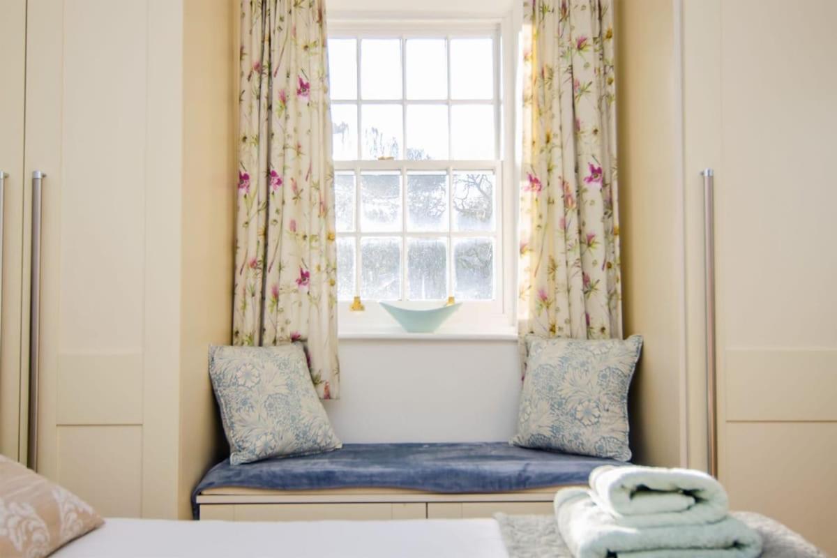 Pudding Cottage In Bakewell Bagian luar foto