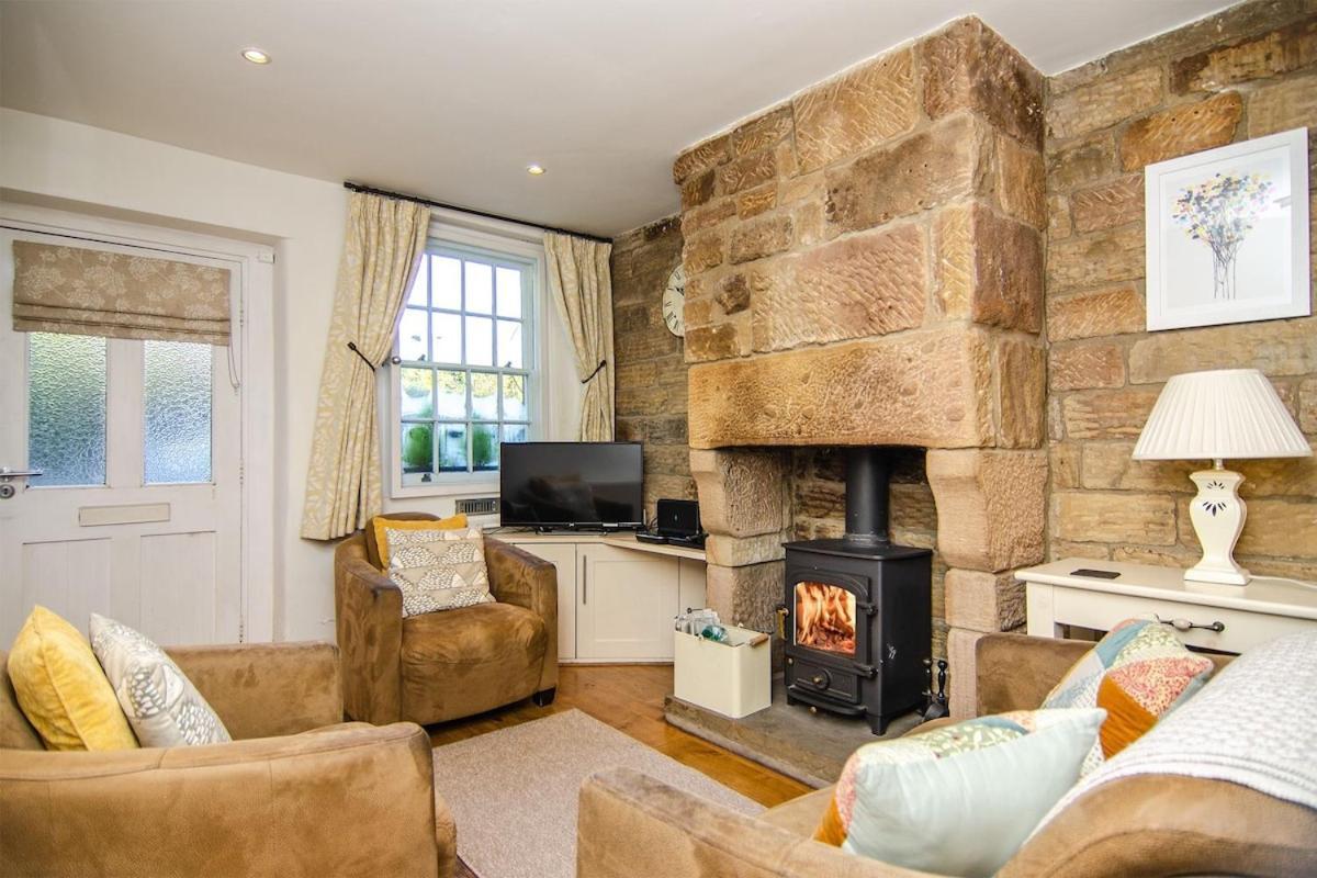 Pudding Cottage In Bakewell Bagian luar foto