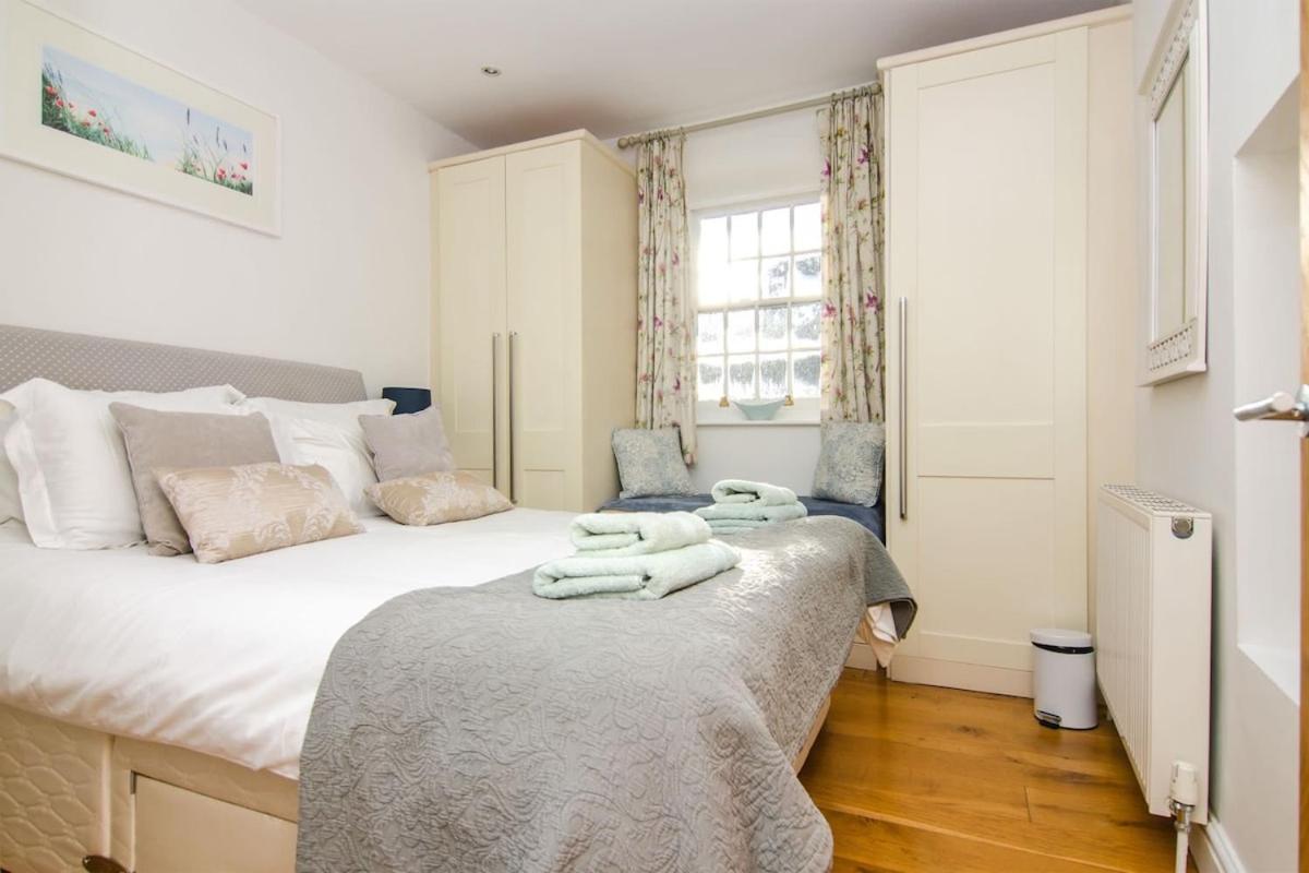 Pudding Cottage In Bakewell Bagian luar foto